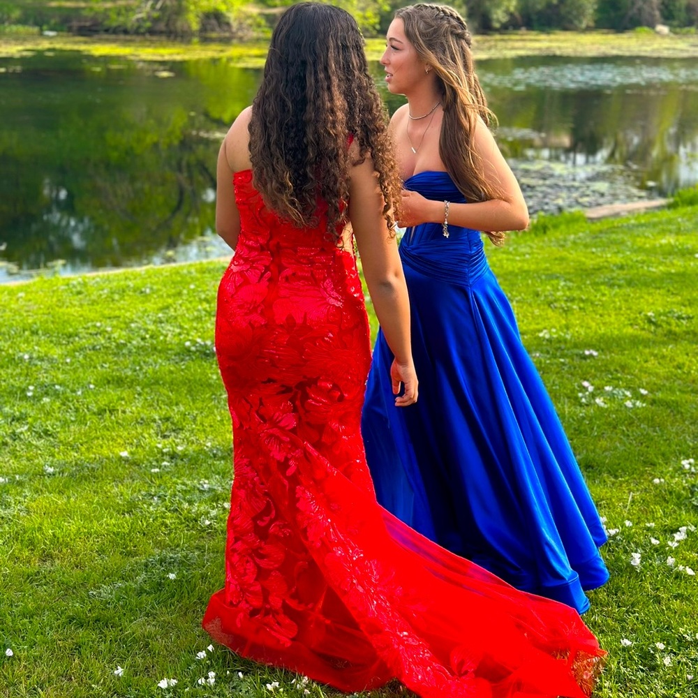 Red Jovani dress